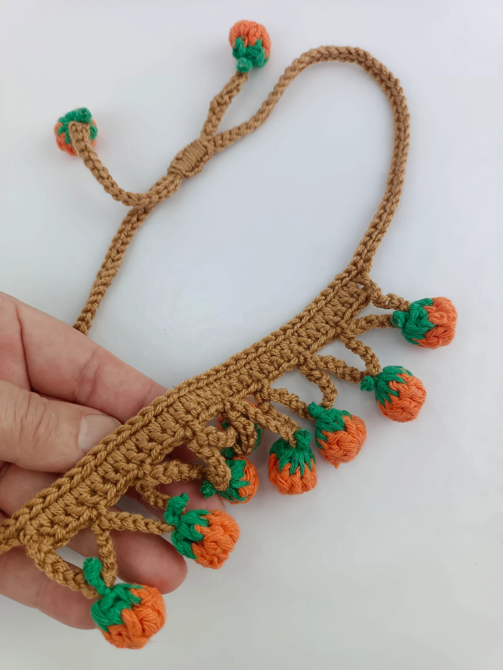 Colar de crochê com laranjinhas – photo 4